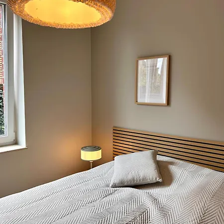 Clemens, Neue Zentral Und Hochwertig Ahaus